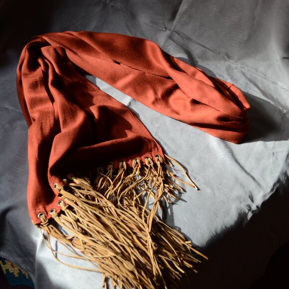 Vintage - Russett Orange - Never 2 Late - Pashmina - Leather Fringe - Shawl. - Picture 1 of 7